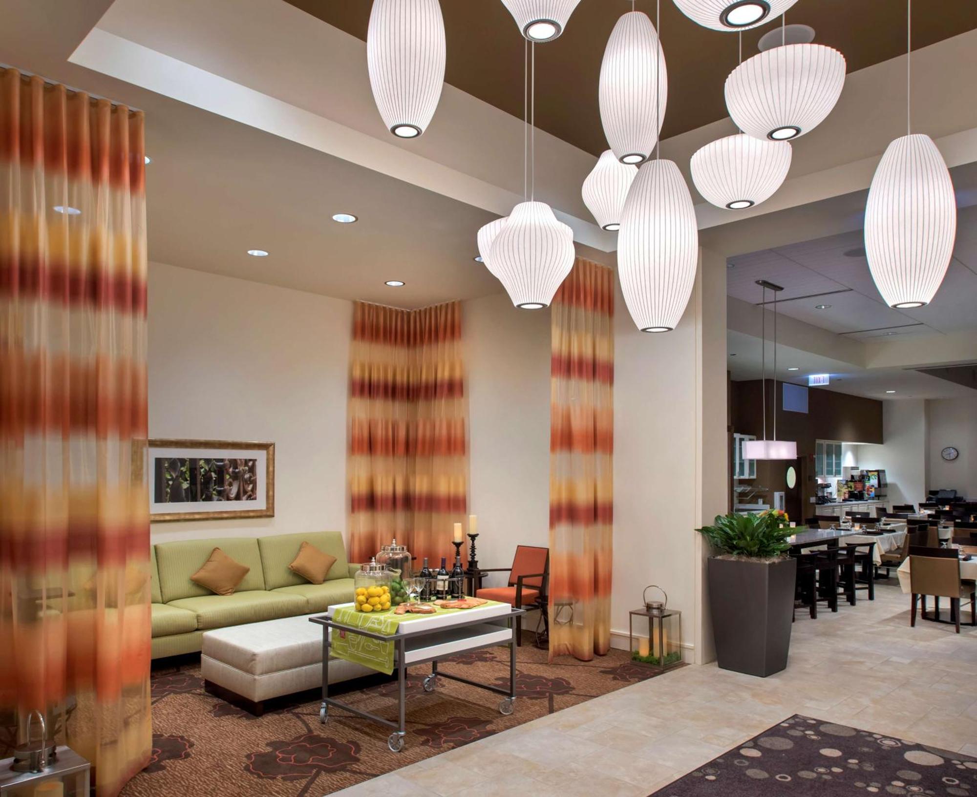 Hilton Garden Inn Chicago Downtown Riverwalk Exterior foto