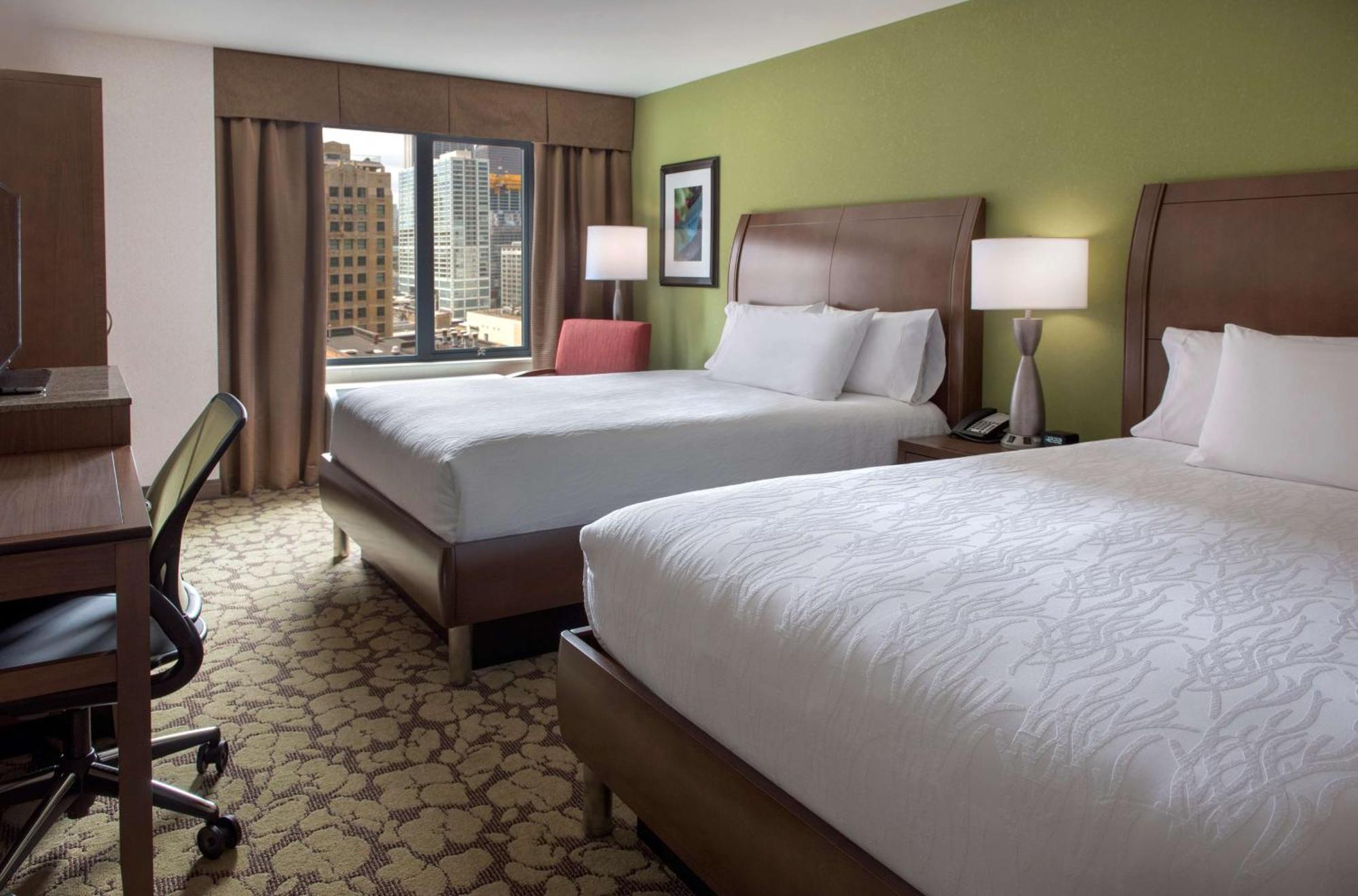 Hilton Garden Inn Chicago Downtown Riverwalk Exterior foto